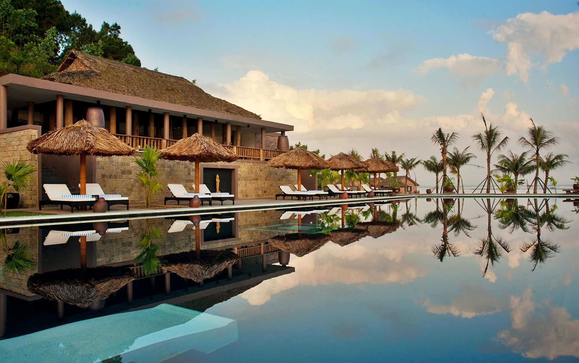 Vedana Lagoon Resort & Spa Hue Bagian luar foto